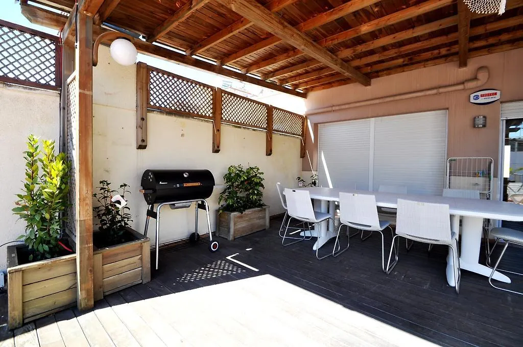 Apartament Duplex Llaverias リョレート・デ・マル 0*,  スペイン